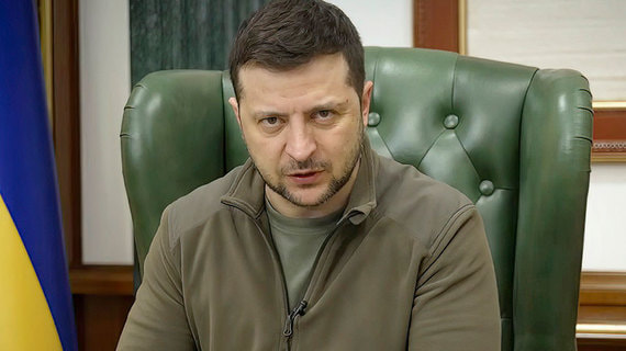 Зеленский заявил о намерении обменять сдавшихся на «Азовстали» военных