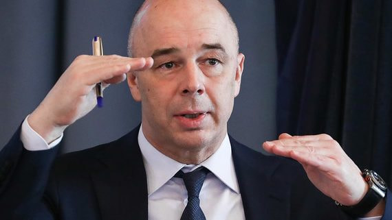 Экспортные потоки сохраняются на прежних уровнях, тогда как импорт резко упал, пояснял ранее министр финансов Антон Силуанов