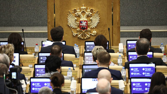 Дума приняла в первом чтении законопроект о внешнем управлении ушедшими из РФ компаниями