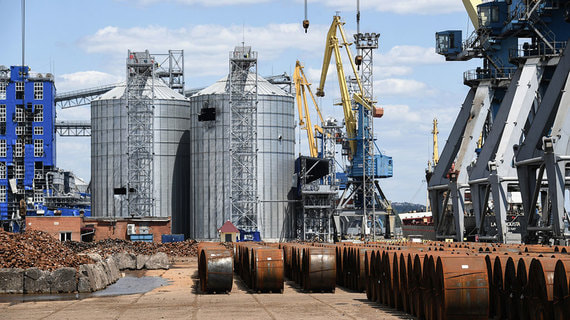 Лавров назвал условие для прохода судов с зерном в Черном море