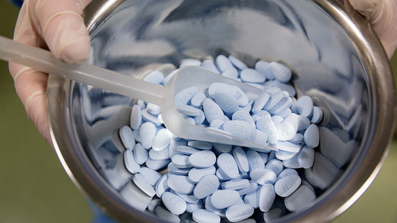 Минздрав оценил долю отечественных препаратов на фармацевтическом рынке