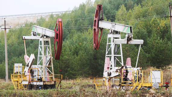 России предрекли падение добычи нефти на 10% по итогам 2022 года