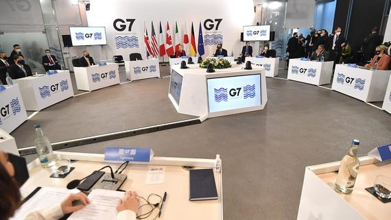 Bloomberg узнал о договоренности стран G7 оказывать бессрочную поддержку Киеву
