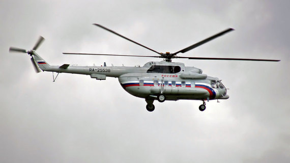 Вертолет Ми-8 совершил жесткую посадку в ходе тушения пожара в Якутии
