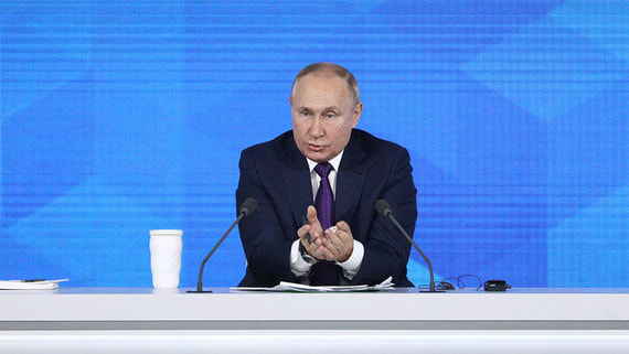 Путин назвал действия Киева в Донбассе преступлением против человечности