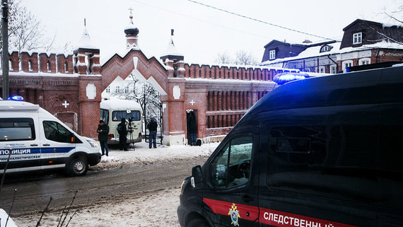 Прокурор запросил 14 лет колонии для устроившего взрыв в гимназии в Серпухове