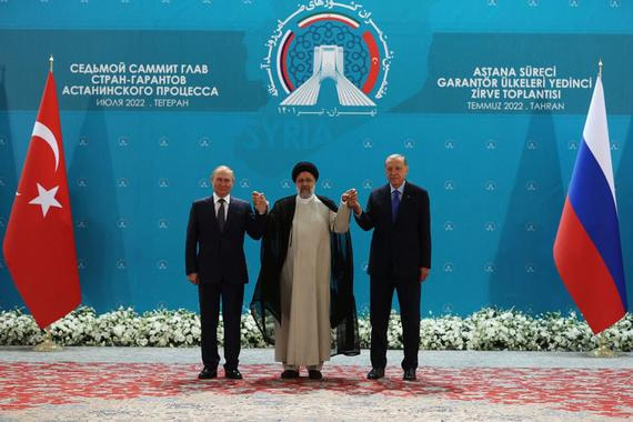 В ФРГ сочли совместное фото Путина и Эрдогана вызовом для НАТО
