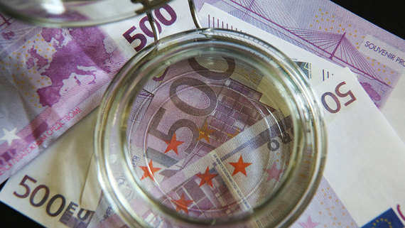 Власти Франции заморозили активы россиян на 1,2 млрд евро