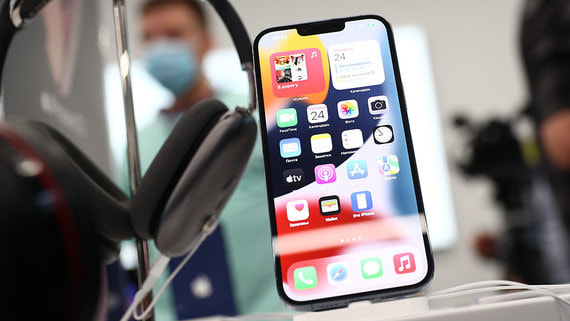 Минцифры предложило до конца года отменить штрафы за продажу устройств без российских приложений