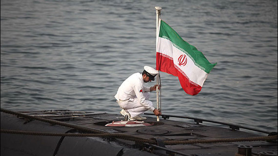 ВМС Ирана отразили нападение на торговое судно в Красном море