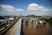 В этой части столицы, расположенной в низине рядом с вышедшей из-за муссонов из берегов рекой Ханган, машины плавали по дорогам. 
