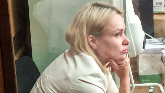 Суд отправил экс-сотрудницу «Первого канала» Овсянникову под домашний арест