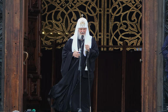 Патриарх Кирилл призвал богатых помогать нуждающимся