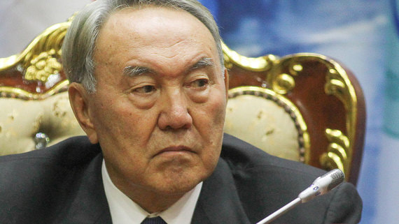 Orda.kz: экс-президент Казахстана Назарбаев покинул страну вместе с дочерьми