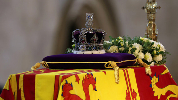 МИД: решение Лондона не приглашать на похороны Елизаветы II Россию безнравственно