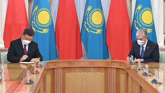 Китай укрепляется в Казахстане