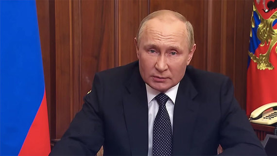 Путин подписал закон о лишении свободы за отказ от участия в боевых действиях