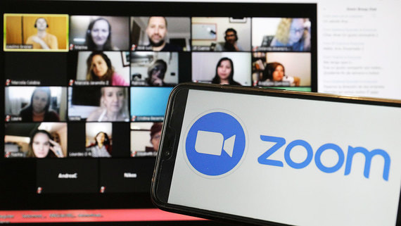 Zoom стал отключать вузам доступ к платным аккаунтам видеоконференцсвязи