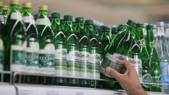 Из части региональных аптек может исчезнуть минеральная вода