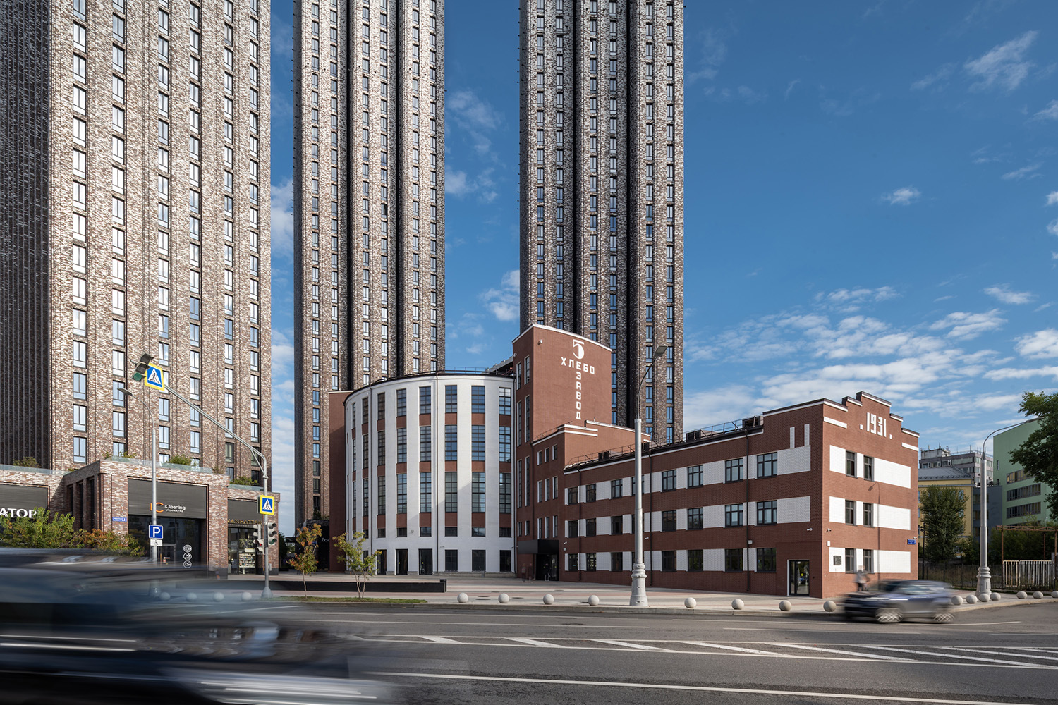 Первый в России Центр конструктивизма разместится в здании в этом архитектурном стиле – Хлебозавод No 5 был 1931 года постройки, первом из пяти реализованных в СССР кольцевых хлебозаводов-автоматов