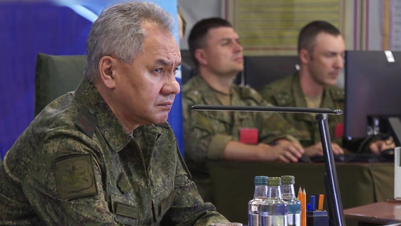 Шойгу приказал приступить к отводу российских войск за Днепр