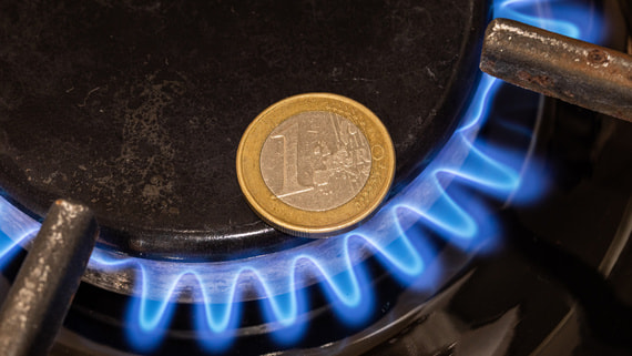 Еврокомиссия предложила ввести потолок цен на газ в размере 275 евро за МВт\ч