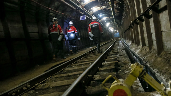 "Алроса" может получить защиту капвложений при строительстве рудника трубки "Мир"