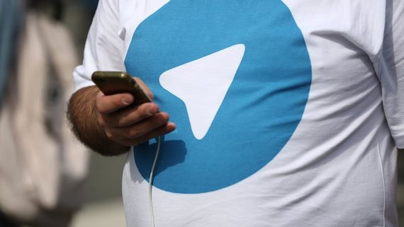 Россияне стали чаще совершать покупки через WhatsApp и Telegram