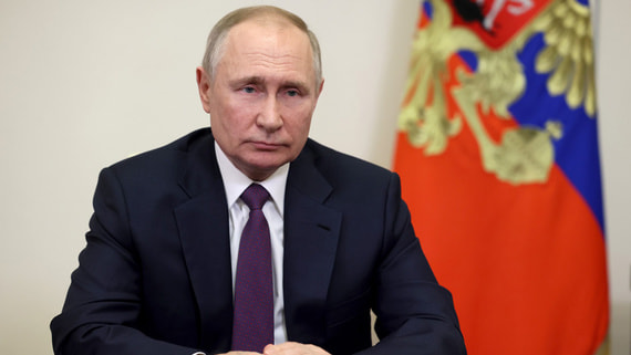 Путин анонсировал допвыплаты медикам в первичном звене здравоохранения