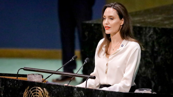 Анджелина Джоли покинула пост специального посланника УВКБ ООН