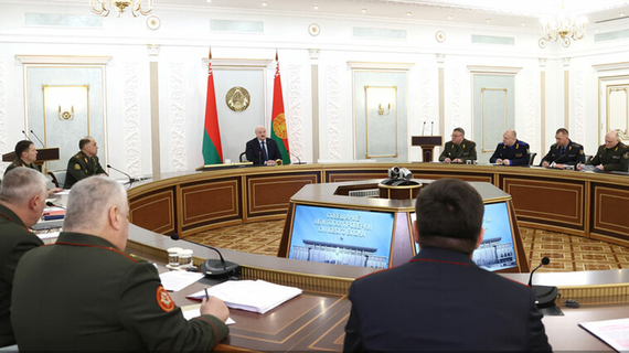 Лукашенко допустил развертывание агрессии против Белоруссии