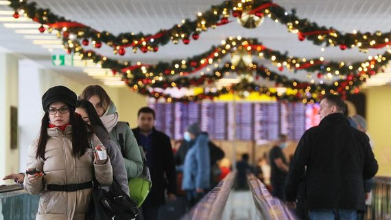 Сразу после зимних отпусков в Москве, а затем и в России может наступить новая волна коронавируса