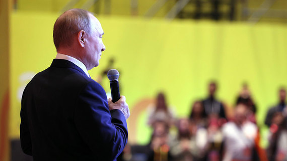 Путин оценил значение русского языка для СНГ