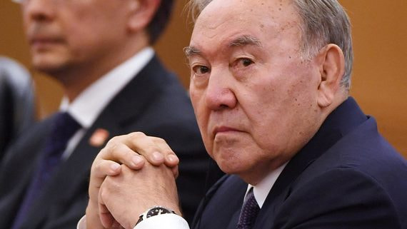Закон о специальном статусе первого президента Казахстана отменят