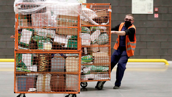 Россияне в декабре стали реже заказывать доставку посылок по стране