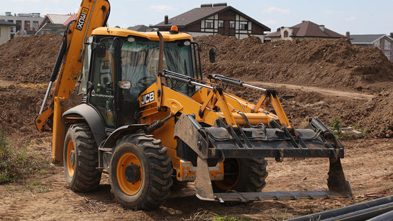 Британская JCB подала две заявки на СПИК в России