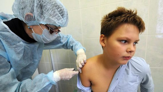 В Петербург поступила первая партия вакцины для подростков «Спутник М»