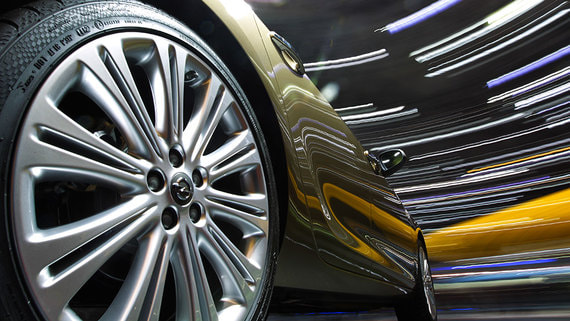 Нынешний Opel Astra конструктивно схож с Peugeot 308, который в России не продается