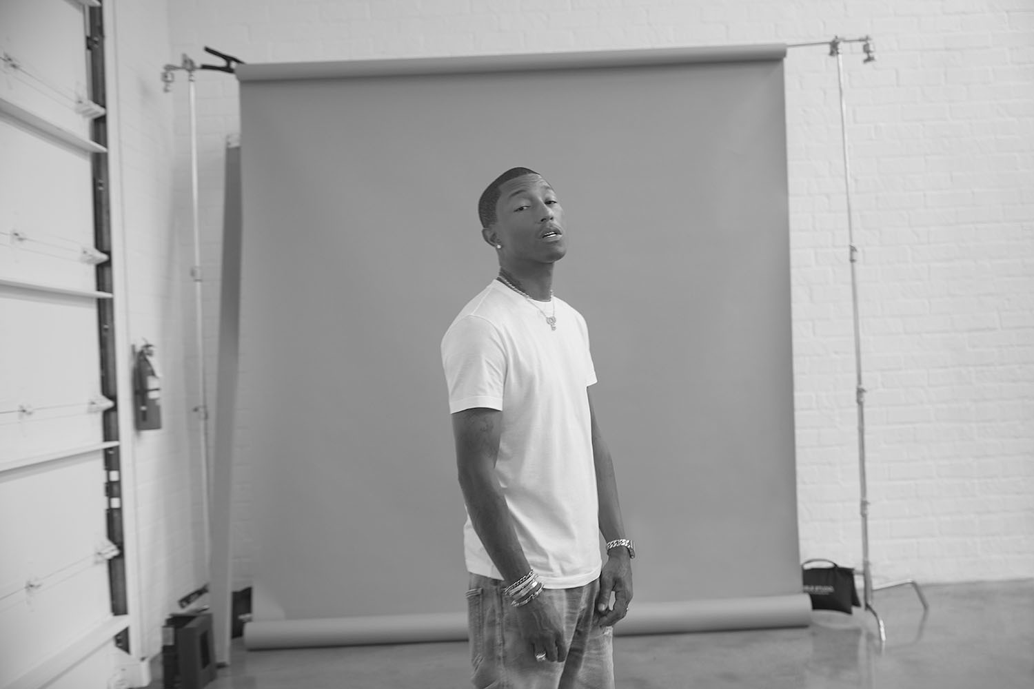 Мужские коллекции Louis Vuitton авторства Фаррелла Уильямса будут представлены уже в июне этого года на неделе мужской моды в Париже