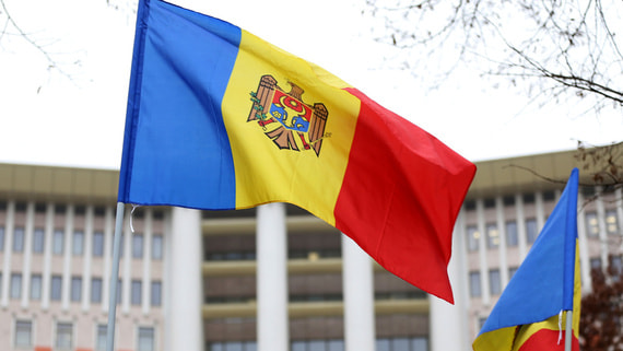 Парламент Молдавии одобрил в первом чтении законопроект о переименовании госязыка