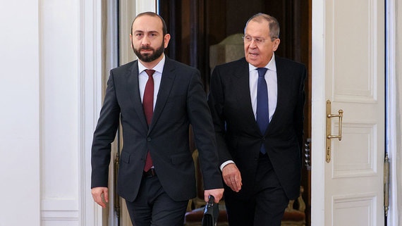 Лавров и Мирзоян обсудили нормализацию отношений Еревана и Баку