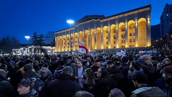 В Грузии освободили всех задержанных во время митингов в Тбилиси