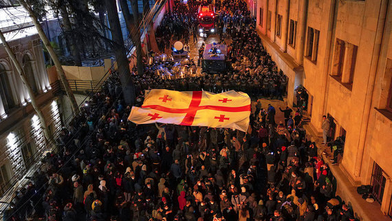 Протесты в Тбилиси вряд ли подорвут позиции властей Грузии