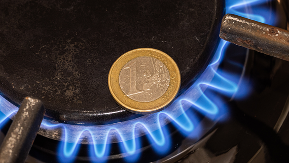 Цена газа в ЕС снизилась до уровня июля 2021 года