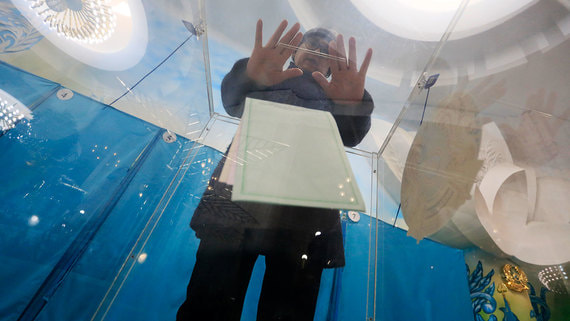 Обновленная партия власти побеждает на выборах в Казахстане