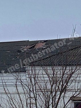 Курский губернатор сообщил о сбрасывании ВСУ взрывного устройства на крышу ДК