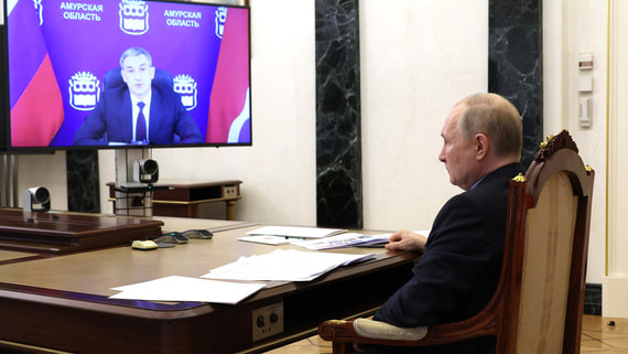 Путин пожелал губернатору Амурской области Орлову успехов на выборах