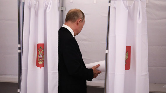 Песков прокомментировал предложение Миронова о выдвижении Путина на выборы президента