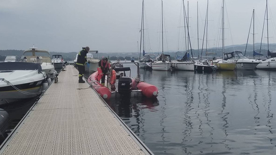 Уроженка России и трое сотрудников спецслужб погибли при крушении лодки в Италии