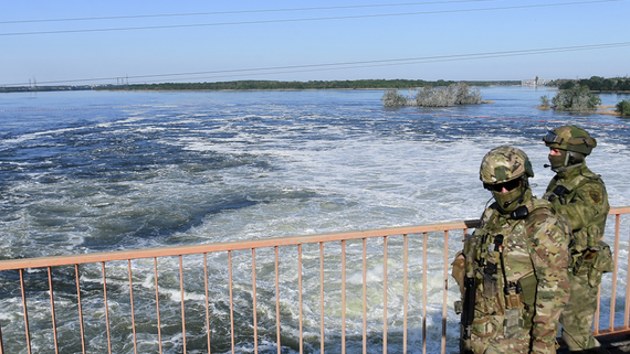 Власти Крыма рассматривают варианты наполнения Северо-Крымского канала водой из Днепра
